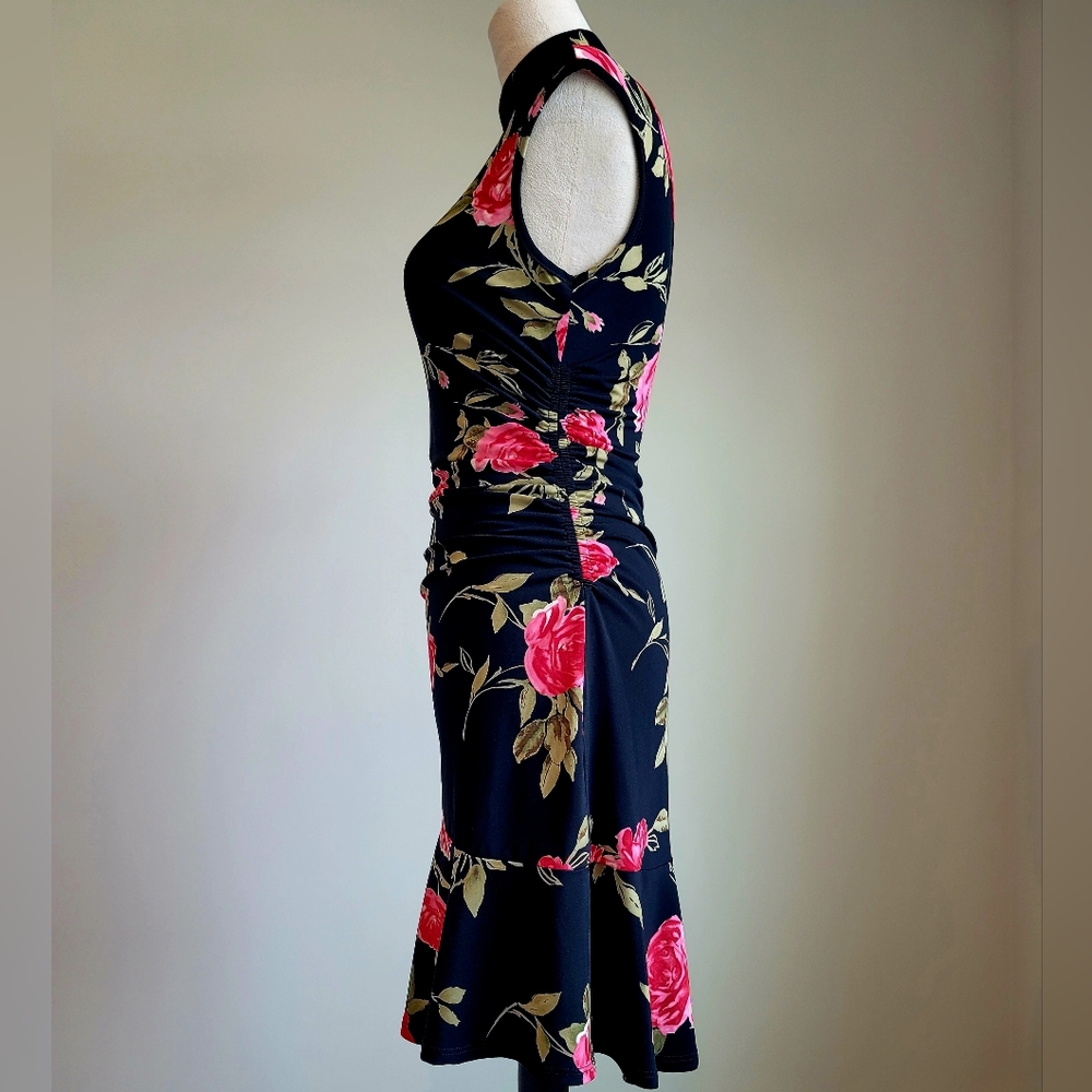 NWOT Guess Collection Mid-Length Dress Black W/Roses Print Asymmetrical Front M - Picture 7 of 8